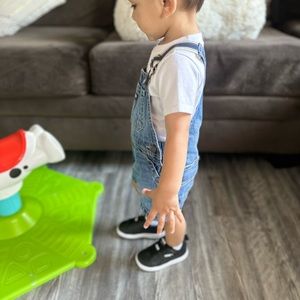 Meet your Posher, Elisa